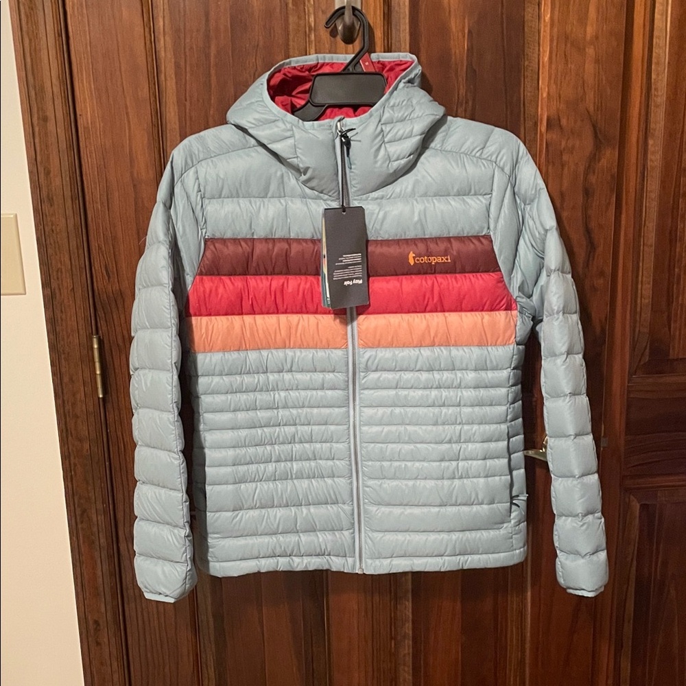 Cotopaxi Women’s Fuego Down Hooded Jacket in Sea Spray Stripes L